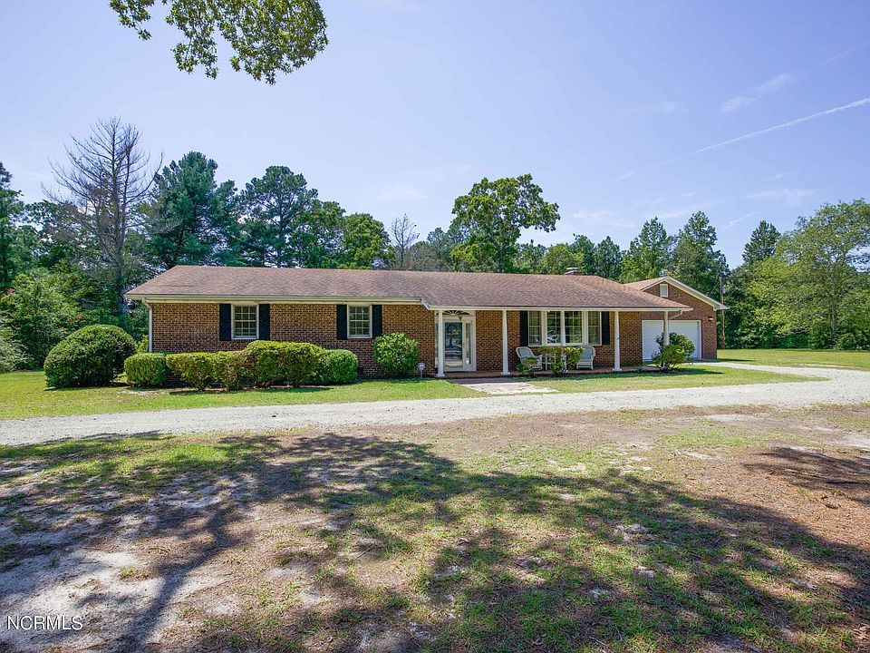 2560 Lobelia Road, Vass, NC 28394 Zillow