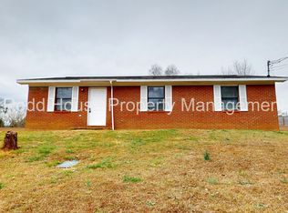 111 Nann St, Enterprise, AL 36330