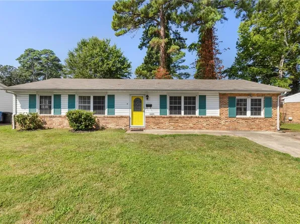 3604 Starlighter Dr, Virginia Beach, VA 23452