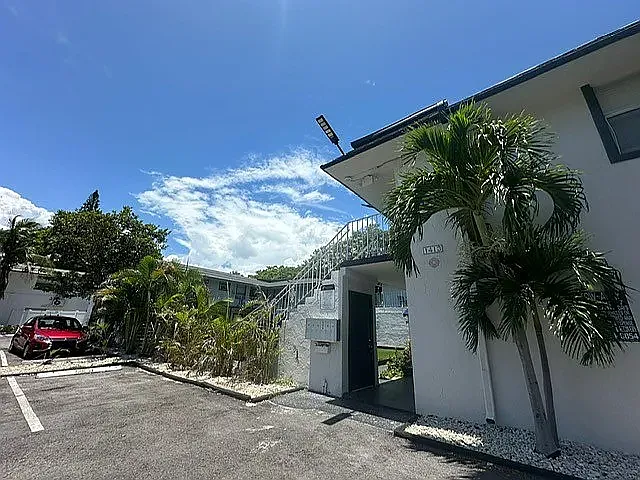 1 bed, 650 sqft, $1,595 — Photo 3