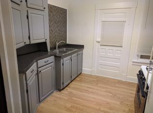 609 North Ave NE APT 8, Massillon, OH