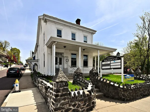 225 N Main St, Sellersville, PA 18960