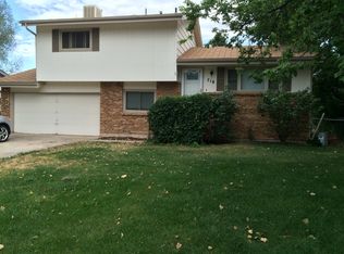 718 Gallup Rd, Fort Collins, CO 80521