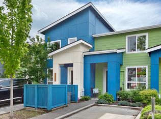 9721 10th Pl SW, Seattle, WA 98106