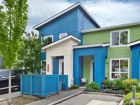 9721 10th Place SW, Seattle, WA 98106