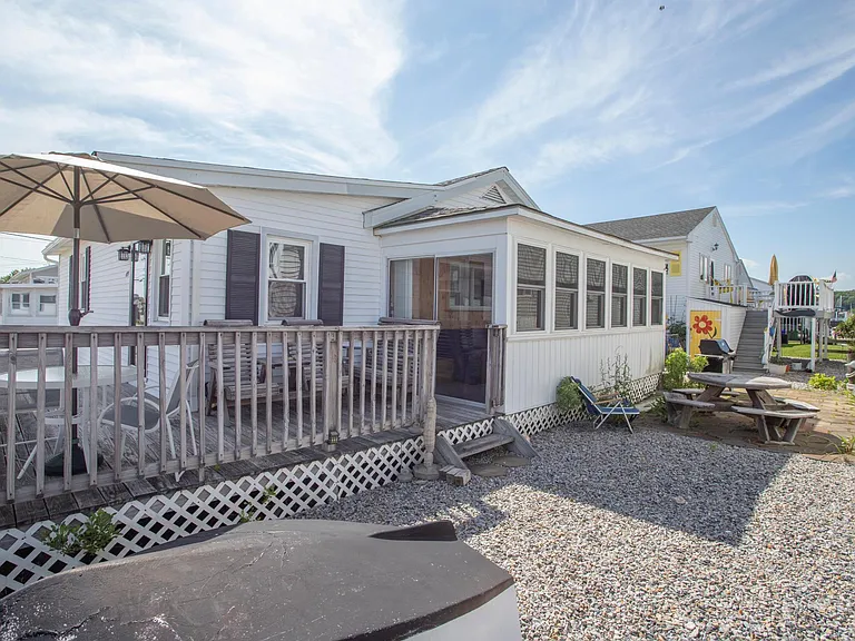 455 Seaside Ave — Photo 24