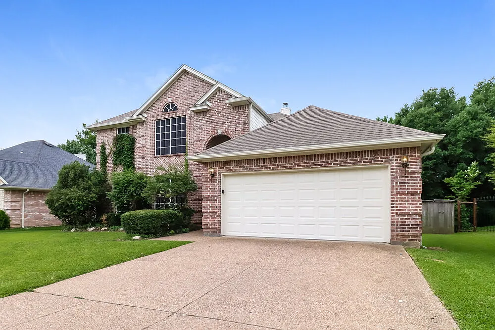 4 bed, 2.5 bath, 2509 sqft, $3,390 — Photo 4
