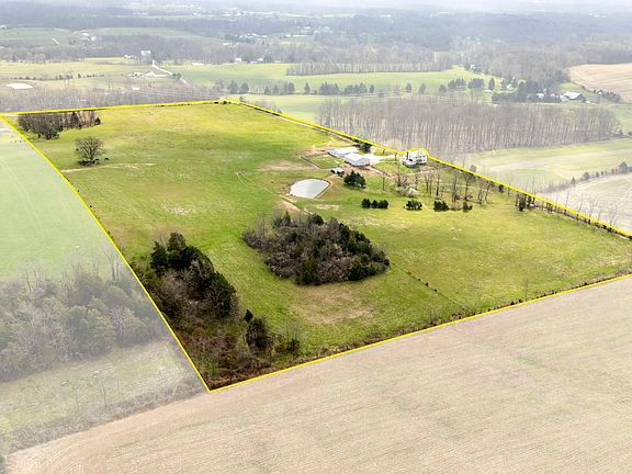 4th image of 2034 N Naugle Rd
