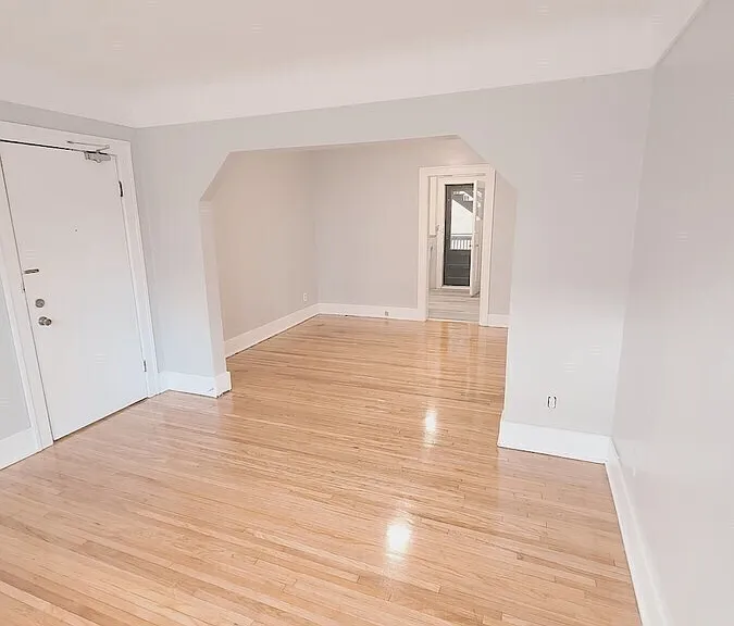 1291 Elsmere Ave #5 — Photo 3