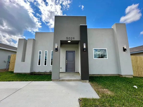 5029 Carambola Ln, Laredo, TX 78046