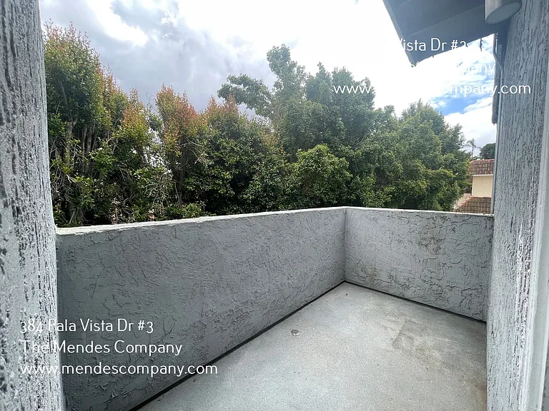 384 Pala Vista Dr #3 — Photo 4
