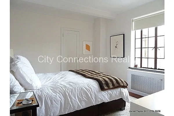 Rented by City Connections Realty | media 9