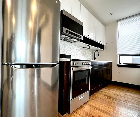 Rented by Doorway NYC, LLC | media 17