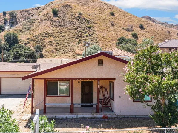 30546 San Martinez Rd, Val Verde, CA 91384