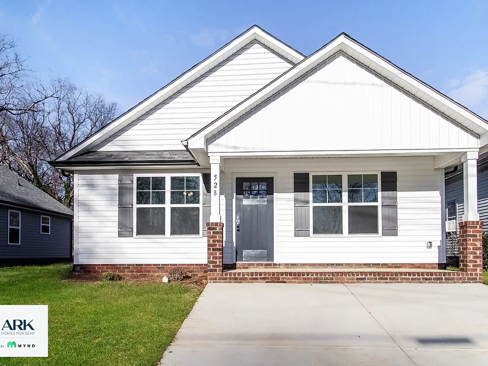 122 Wiley Ave