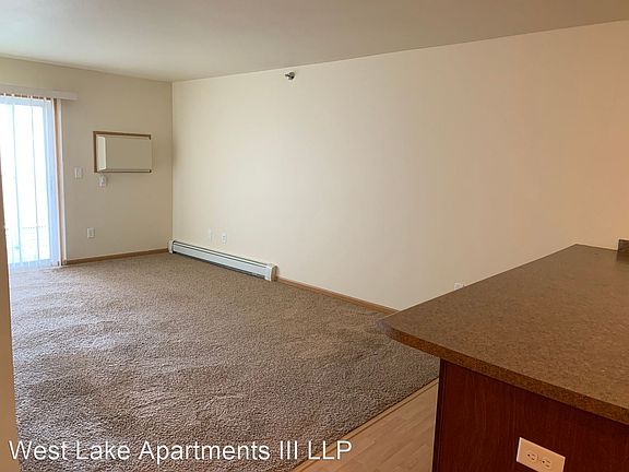 2nd image of 527 33rd Ave W #205