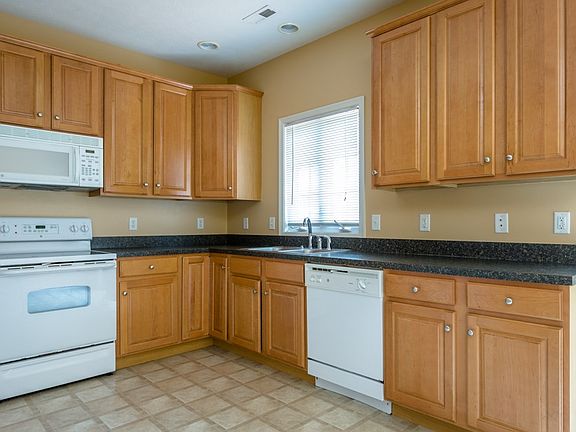 2nd image of 2313 Kendall Ln