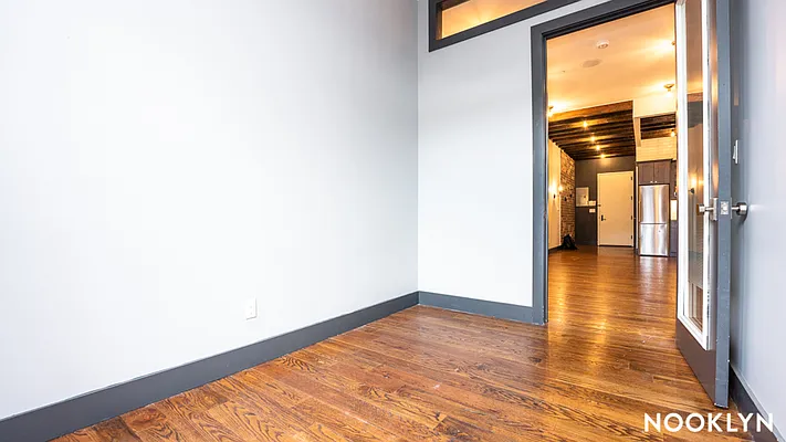 Rented by Nooklyn NYC LLC | media 34