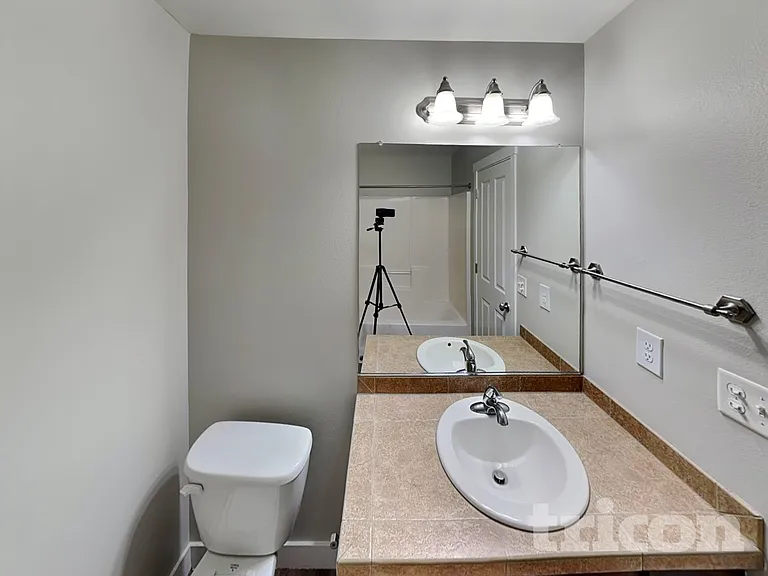 7615 NE 60th Way — Photo 14