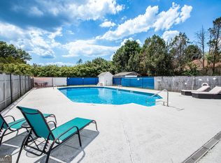 301 Woods Edge Way, Warner Robins, GA 31088