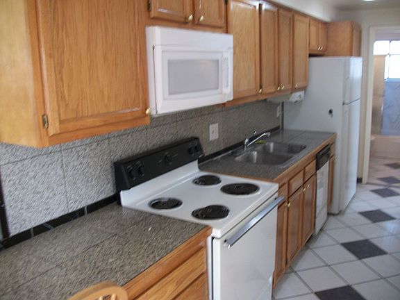 2nd image of 640-680 S Lashley Ln #640-312
