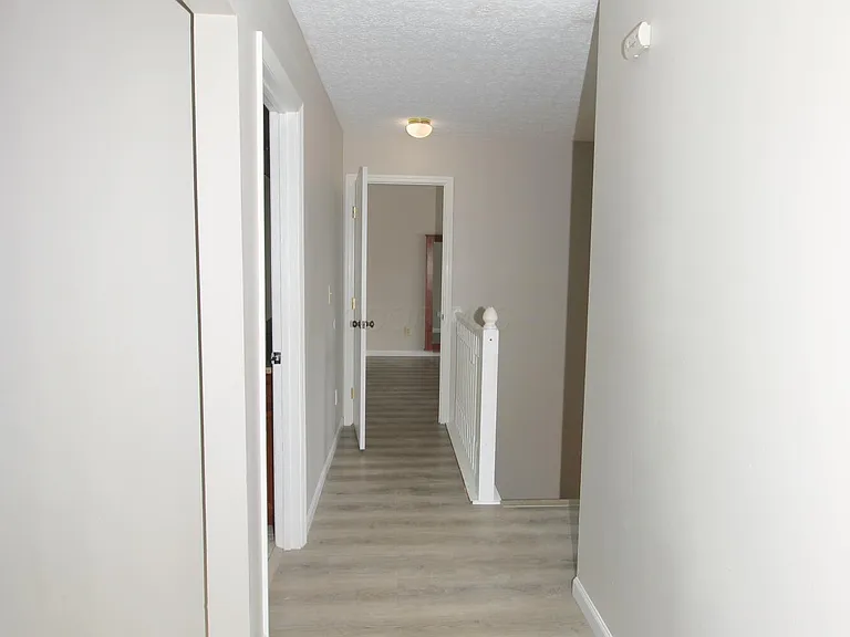 2515 Pressmen Dr — Photo 48