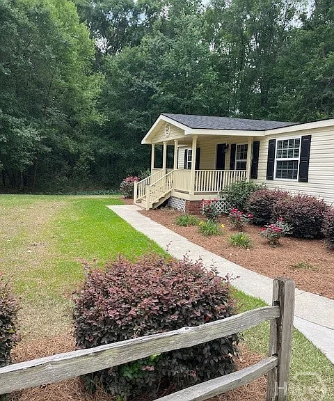 239 Martin Rd — Photo 2