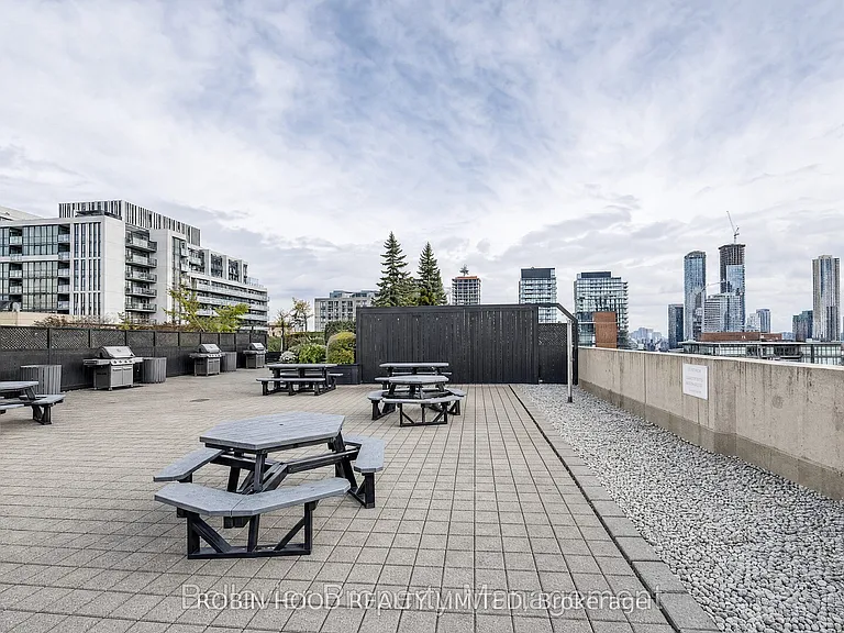 323 Richmond St E #807 — Photo 32