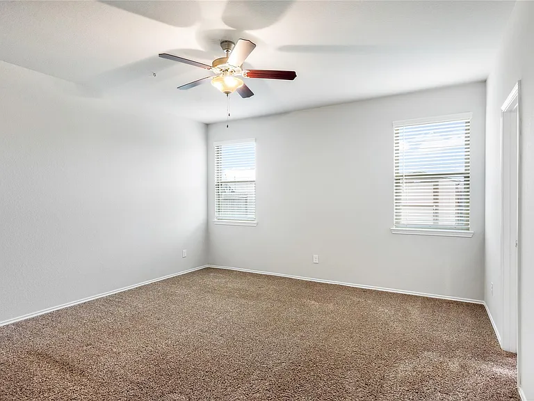 7035 Bonaire Vista Ln — Photo 17