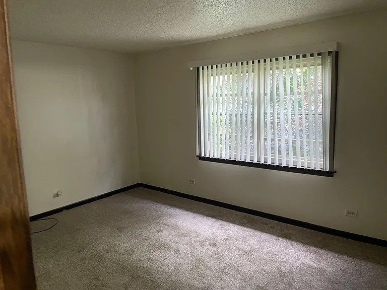 604 Sibley Blvd #3E — Photo 9