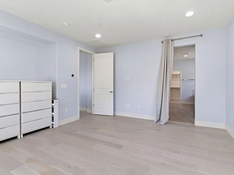 4013 Bothrin St — Photo 17
