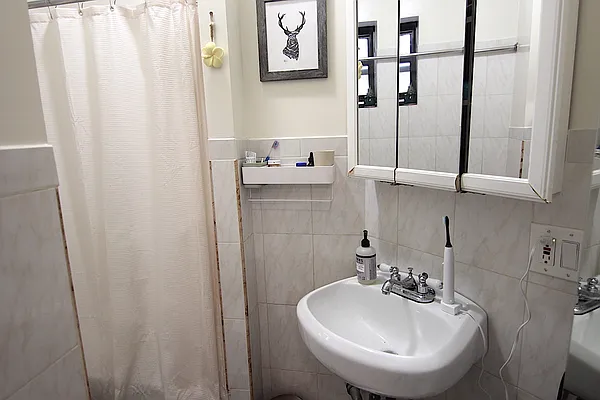 Rented by Keystone Properties | media 6