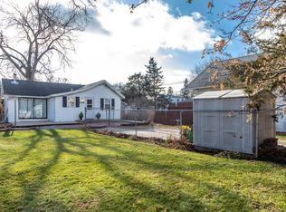 228 10 1/2 St SE, Rochester, MN 55904