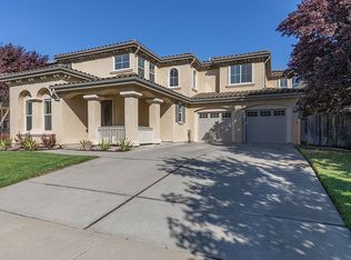 32 Marsala Way, Napa, CA 94558