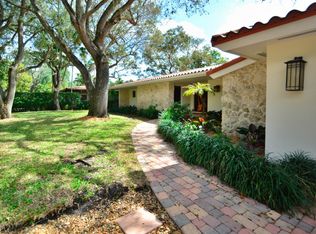 739 40th St, Des Moines, IA 50312