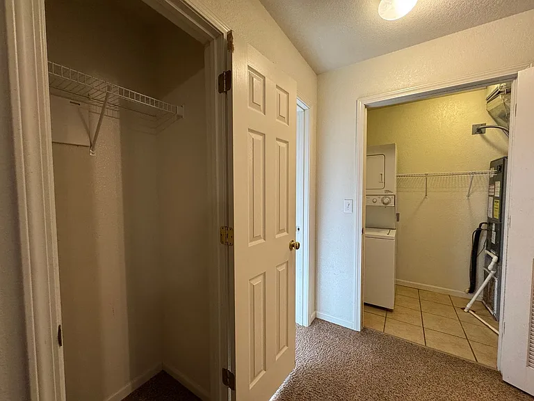 16711 Hunters Ridge Ln — Photo 25