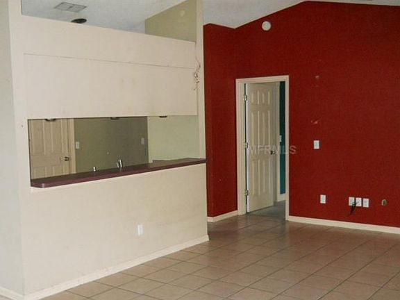 2nd image of 561 N Gloria Dr