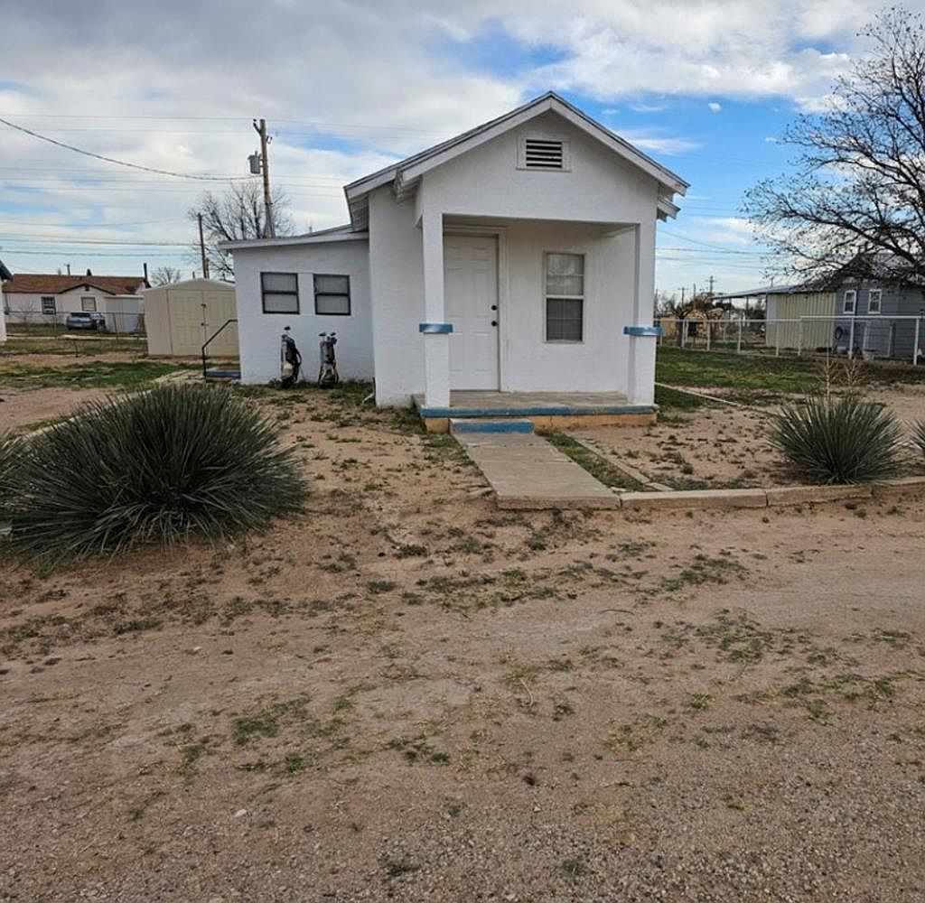 512 E 8th St, Mccamey, TX 79752 MLS 143115 Zillow