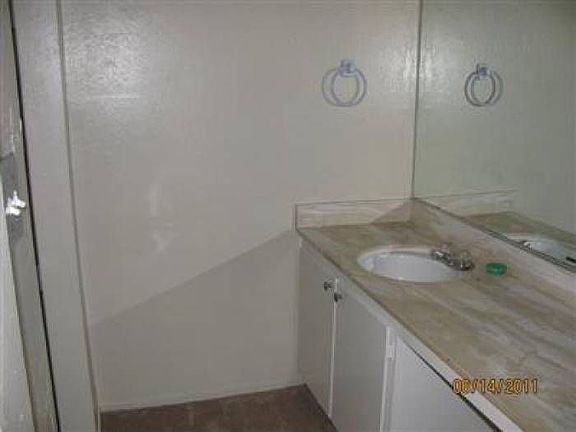 2nd image of 1924 Benita Dr Unit 3