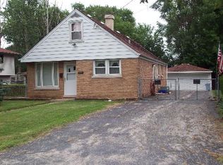 2553 Landen Dr, Melrose Park, IL