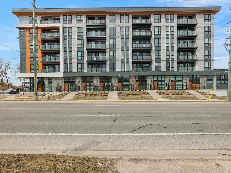 312 Erb St W #309 — Photo 1