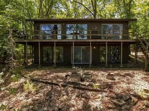 171 Crown Point Dr, Lake Ozark, MO 65049