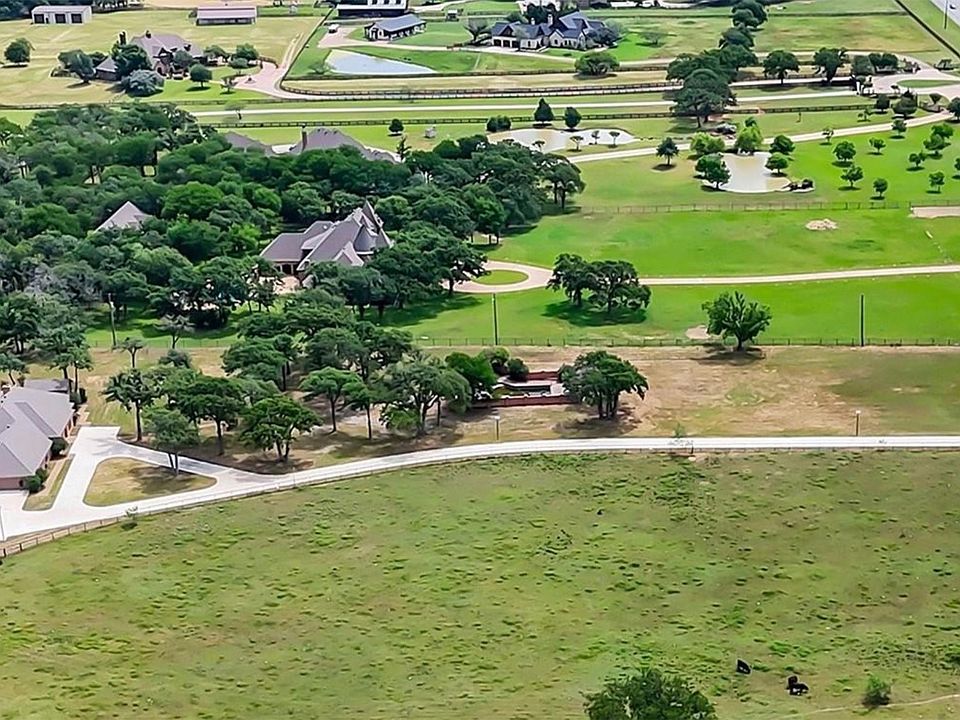 1st image of 631 Fm 407 E