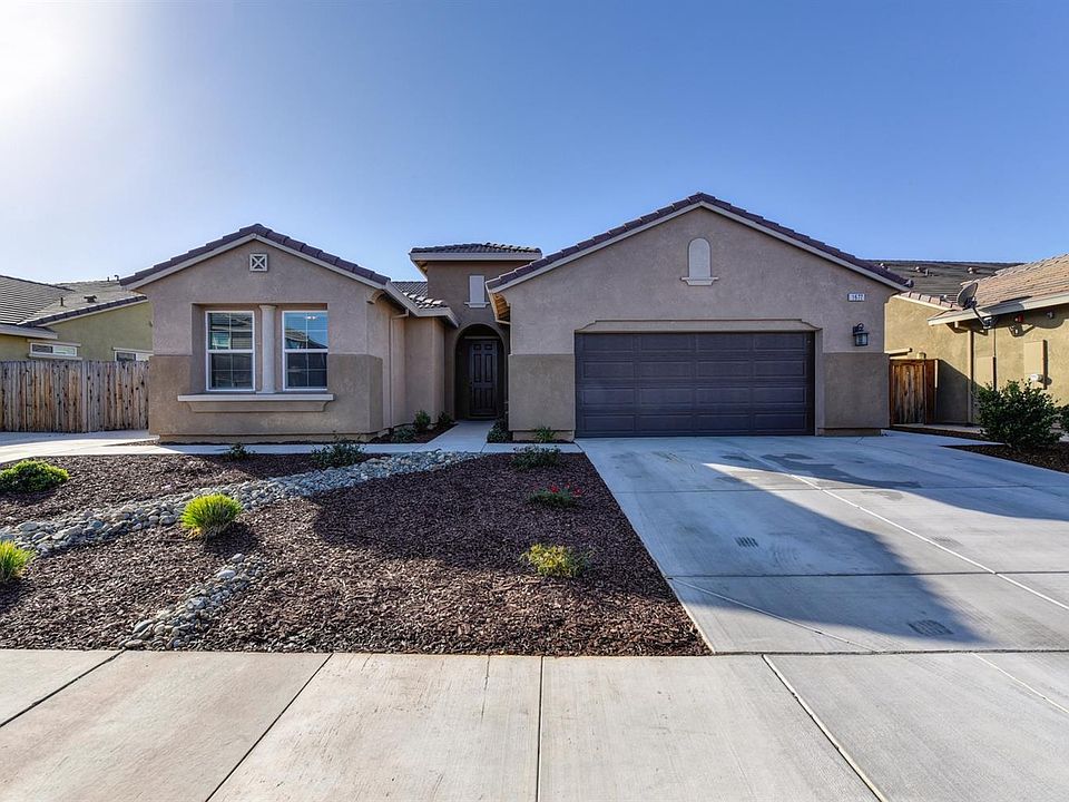 1st image of 1677 Veneto Way
