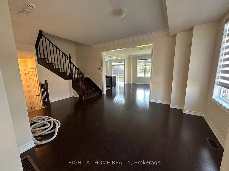 2 Bruce Cameron Dr — Photo 9