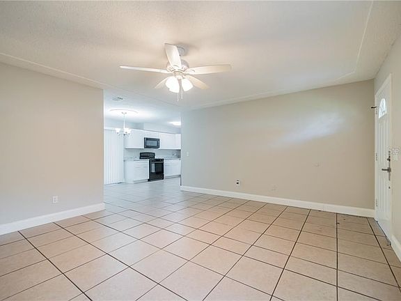 3rd image of 7672 Jester Ct