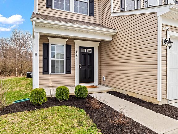 3rd image of 6007 Bears Run Rd