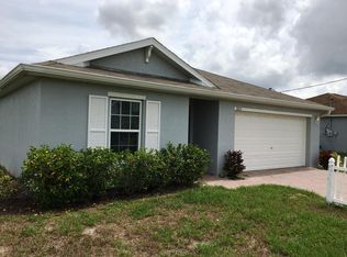 1025 NW 12th Ln, Cape Coral, FL 33993