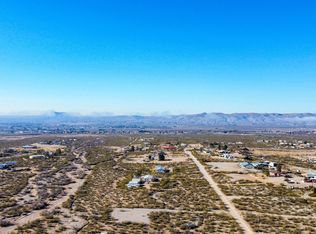 1802 Guamis Rd, Las Cruces, NM 88012
