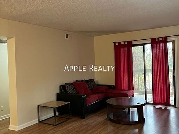 5th image of 311 Swift Ave APT 101